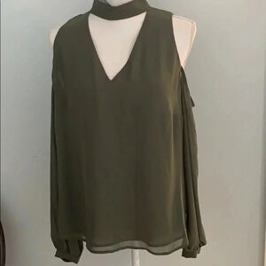 NWT Bebe Long Sleeve Cold Shoulder Top Large